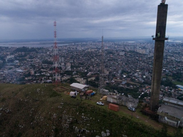 Veja o local no Morro da Polcia onde o novo radar meteorolgico do RS est sendo instalado