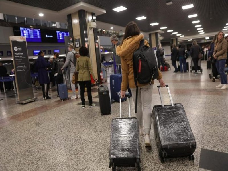 Aps ressarcimento de R$ 425,9 milhes para Fraport, tarifas do aeroporto Salgado Filho aumentam