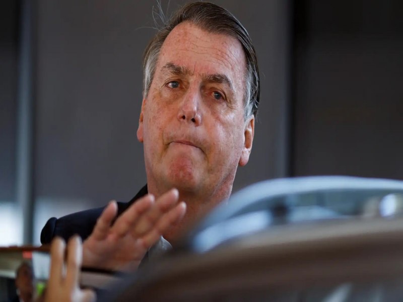 Bolsonaro rebate Valdemar e diz que  o candidato da direita  Presidncia em 2026