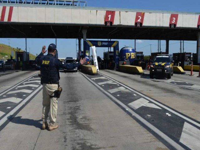 Polcia Rodoviria Federal realiza operao Eleies 2022