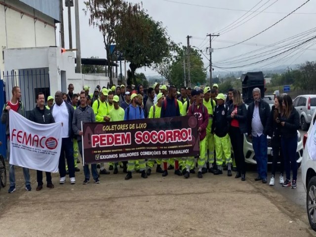 Coletores de lixo iniciam greve em So Jos dos Campos