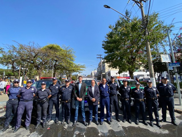 GCM de Cruzeiro assina acordo de cooperao tcnica com a Polcia Federal