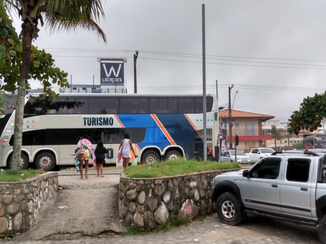 Justia suspende taxas cobradas de veculos de fretamento turstico em Ubatuba