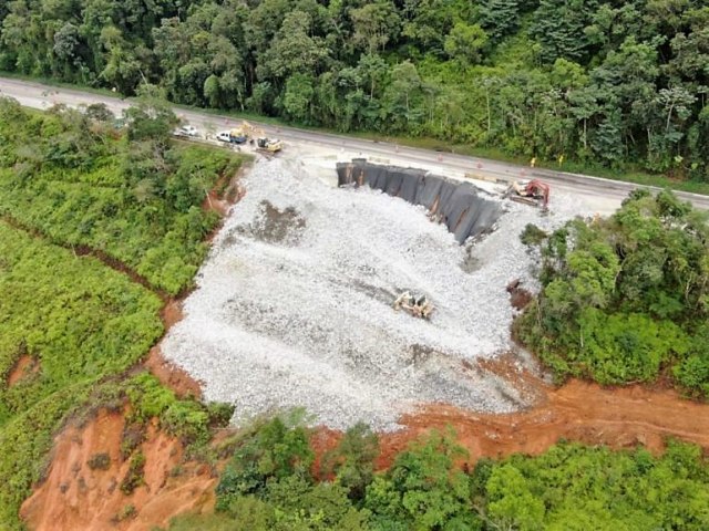 Obra na Rio-Santos no trecho de Itamambuca entra em fase final