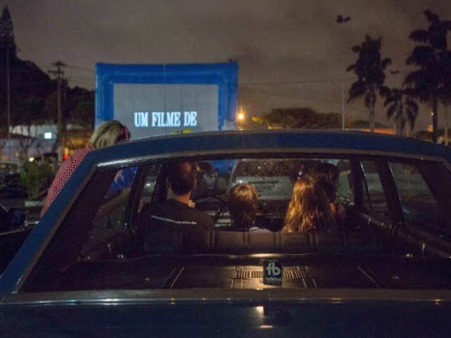 Cinema drive-in chega em Guaratinguet com sesses gratuitas