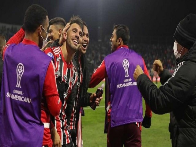 So Paulo ganha reforos de peso para enfrentar o Atltico-GO pelo Brasileiro Srie A