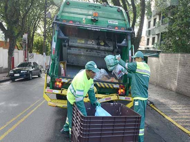 COMUNICADO OFICIAL: Coleta de lixo  temporariamente suspensa em Pindamonhangaba