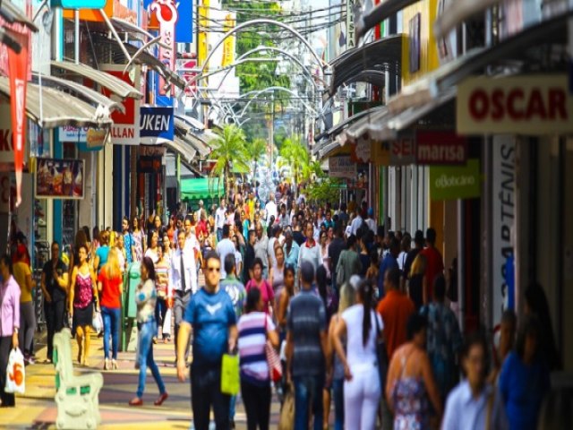 Comrcio de rua de So Jos pretende aumentar horrio de atendimento para as vendas de Natal