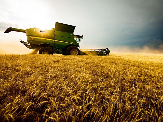 Aprosoja se manifesta contra sobre taxao do agro