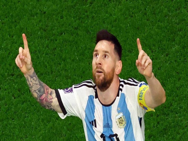 Messi brilha no milsimo jogo, Argentina vence Austrlia e avana na Copa