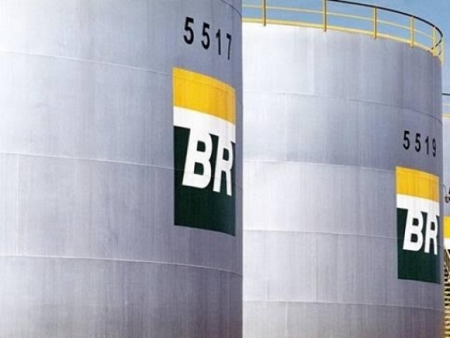 Petrobras reduz preo da gasolina e do diesel a partir desta quarta