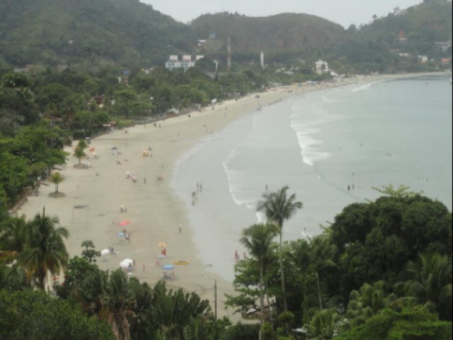 Prainha, em Caraguatatuba e Enseada, em Ubatuba, esto entre as oito praias imprprias para banho no Litoral Norte