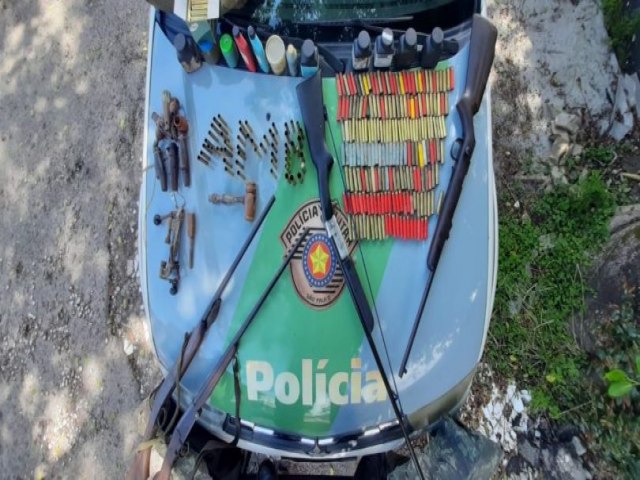 Policiamento Ambiental apreende armas e munies utilizadas para caa em Ubatuba