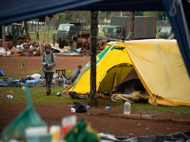 Polcia prende 1,2 mil manifestantes em Braslia