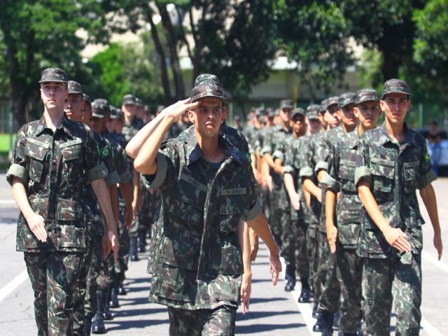 Prazo para alistamento militar obrigatrio vai at 30 de junho