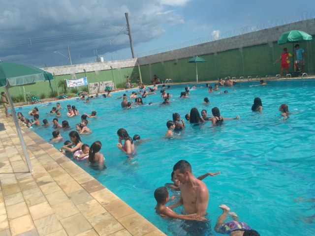 Frias na Piscina estar no CE Zito, em Pinda, na prxima semana