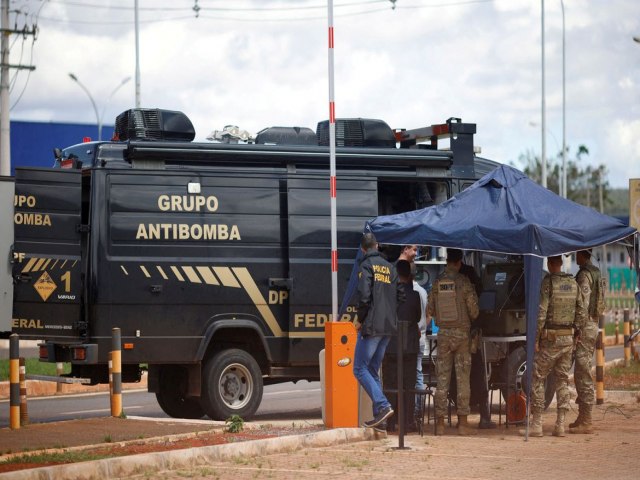 Extremista confessa ter colocado bomba em caminho perto de aeroporto