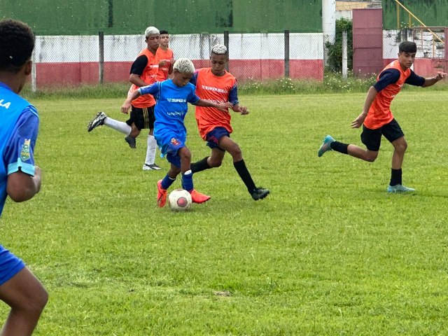 Prefeitura, Pinda FC e Ferroviria unem foras para profissionalizao do futebol