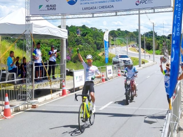 Igor Molina vence o GP Taubat de Ciclismo 2023