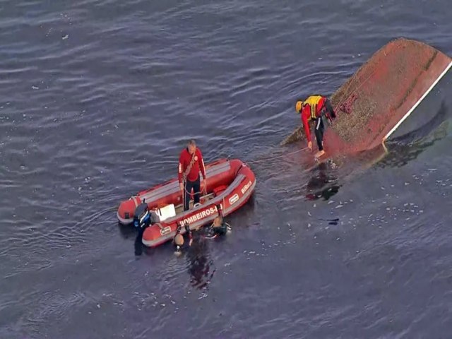 Naufrgio no Rio: bombeiros encontram criana e mortos chegam a seis