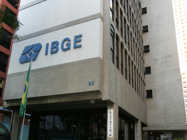 IBGE abre 339 vagas em concurso com salrios de at R$ 3.100