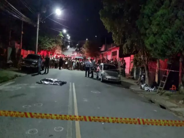 Pai e filho so mortos aps discusso por conta de bicicleta em Taubat