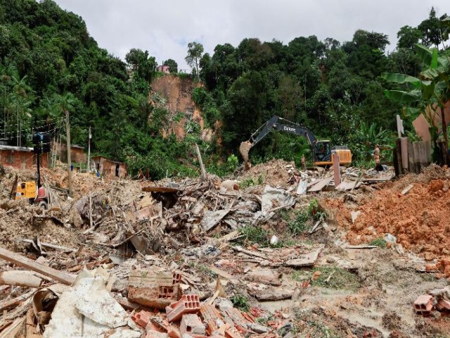 Manaus decreta estado de calamidade pblica por conta das chuvas