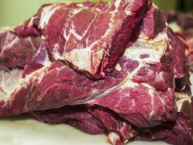 China suspende embargo  carne bovina brasileira