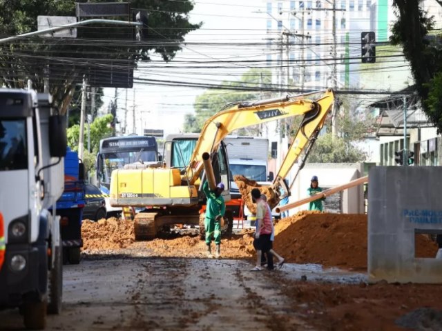 Cruzamento da Nelson Dvila ficar 30 dias interditado para obras na 15 de Novembro