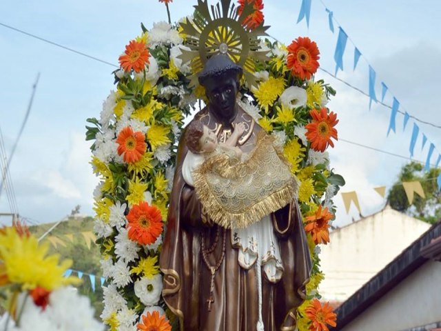 Dia de So Benedito em Pinda, Taubat e Guaratinguet