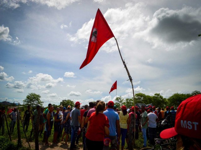 Lira diz que vai criar CPI do MST nesta semana