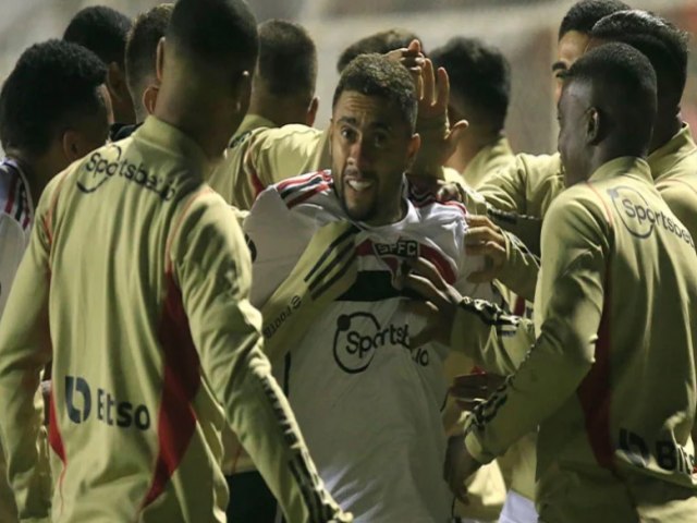 So Paulo vence Ituano com gol de Rato e se classifica na Copa do Brasil