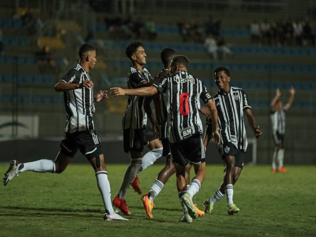 Atltico-MG x Athltico-PR jogam na noite desta tera pela Libertadores 