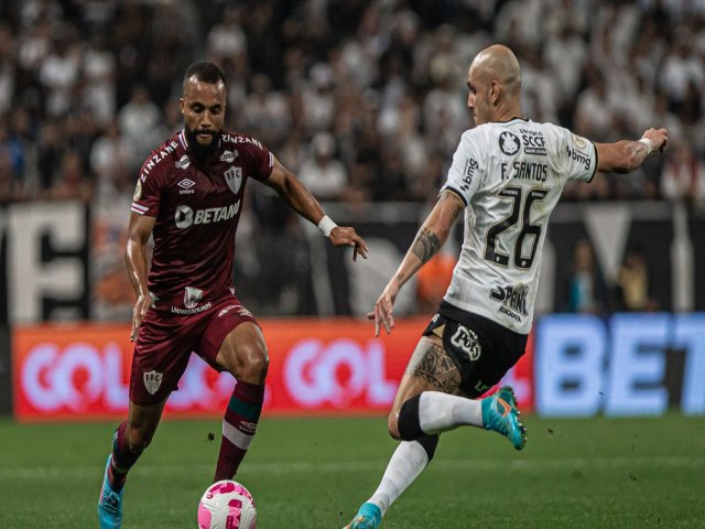 Fluminense enfrenta Corithians tentando retomar o caminho das vitrias