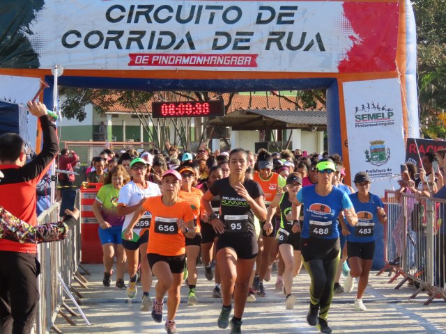 Pinda: Circuito Corrida de Rua/Prova Joo do Pulo rene cerca de mil pessoas