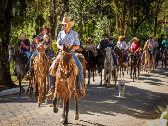 Festa do Tropeiro acontece no fim do ms em So Francisco Xavier