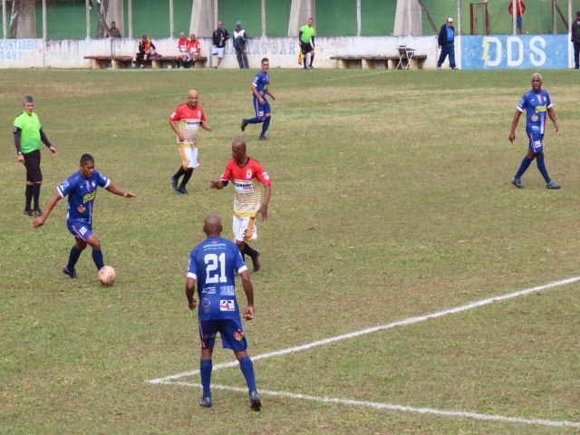 Futebol em Pinda: Fim de semana tem decises pelas categorias de base e Cinquento