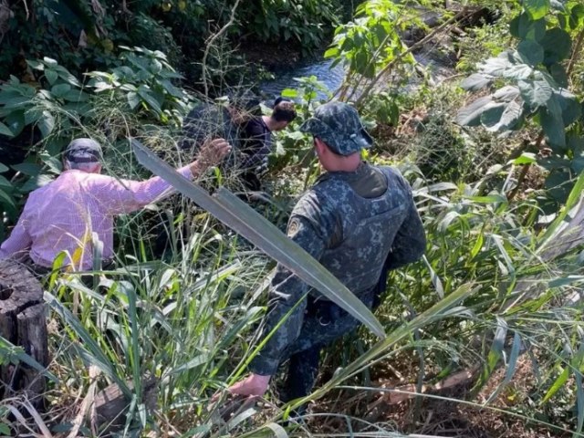 Homem  preso por matar ex-mulher e jogar corpo em rio de So Jos