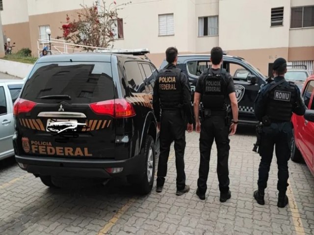 Policia Federal cumpre mandados em So Jos nesta quinta (17)