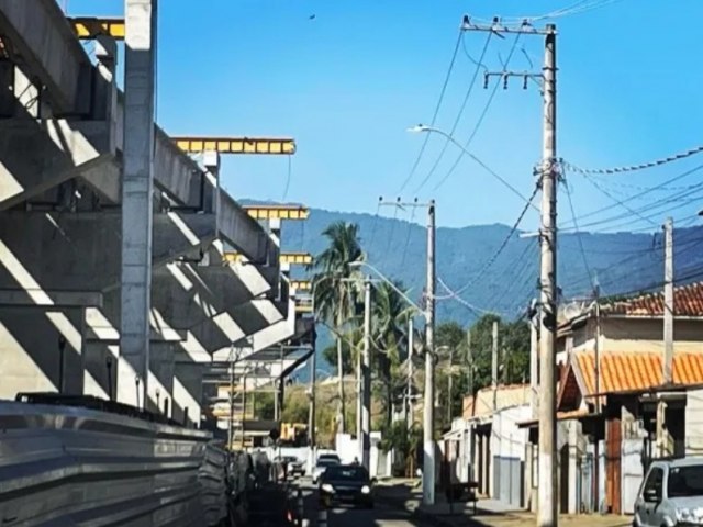 Moradores da Topolndia pedem desapropriao de imveis prximos s obras do contorno sul da Tamoios