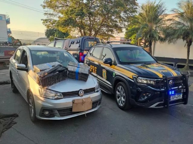 Polcia Rodoviria faz apreenso de 90 quilos de maconha na Via Dutra, em Aparecida