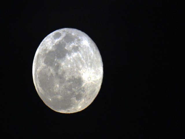 Noite desta quarta-feira, 30 de agosto, ter Superlua Azul