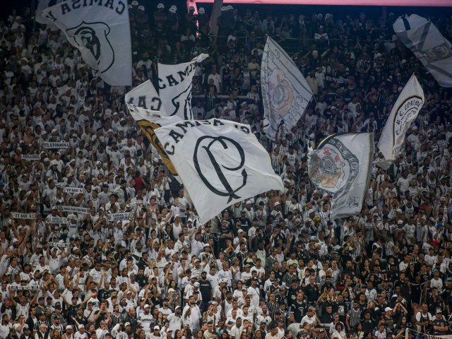 Contra Palmeiras, Corinthians defende invencibilidade de dois meses na Arena