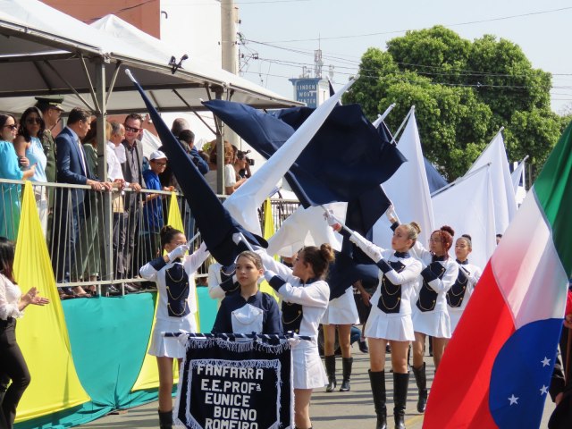 Pinda realiza desfile comemorativo  Independncia do Brasil