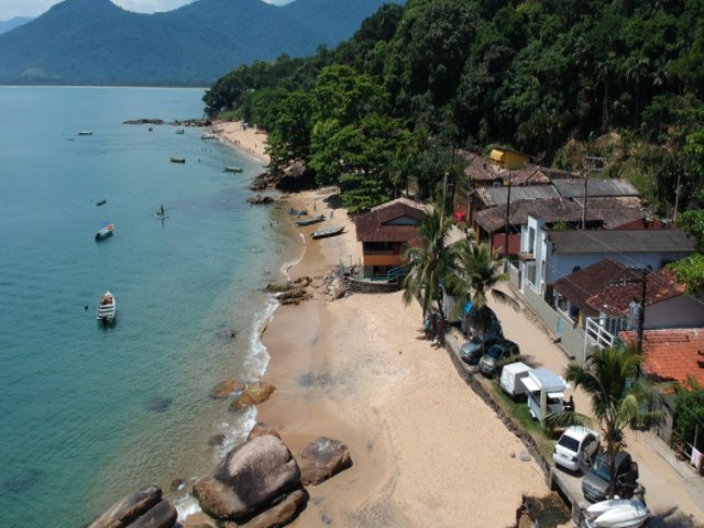 Litoral Norte tem 12 praias inadequadas para banho, segundo a Cetesb