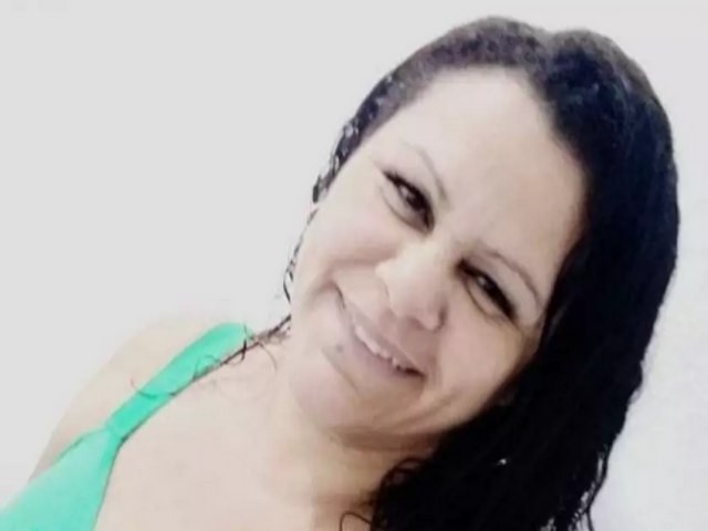 Corpo achado carbonizado em canavial  de professora de S. Jos que estava desaparecida