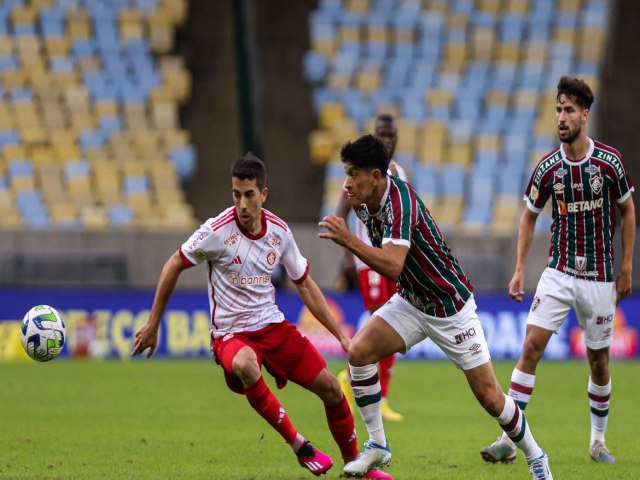 De olho na final da Libertadores, Flu e Inter jogam no Maracan