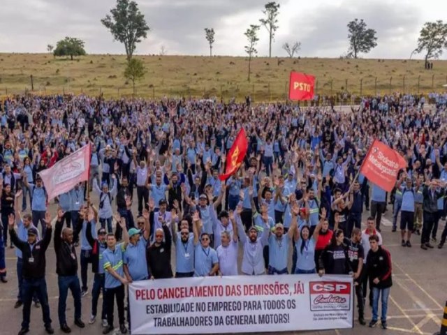 Metalrgicos mantm greve na GM e cobram reintegrao dos 839 demitidos em So Jos