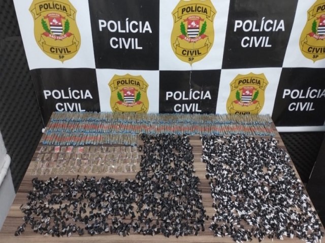 Operao da Polcia Civil em So Sebastio prende trs por trfico e apreende mais de 2,3 mil pores de drogas