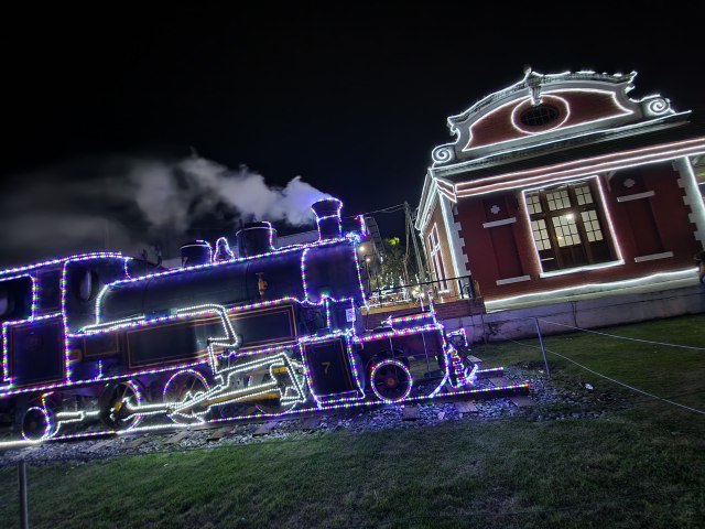 Natal Iluminado Solidrio abre temporada de magia em Trememb